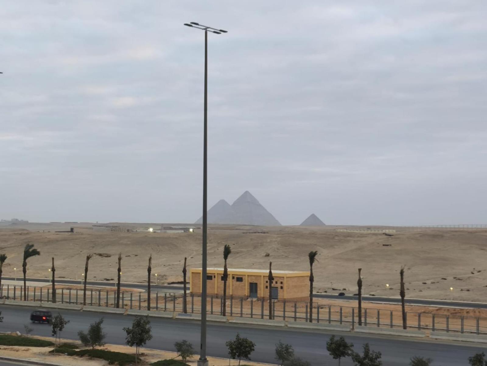 Pyramids Planet Hotel Ghatati Luaran gambar